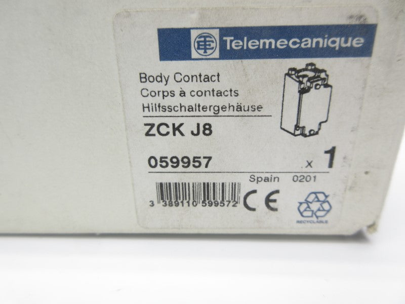TELEMECANIQUE ZCKJ8 240V 3A NSMP