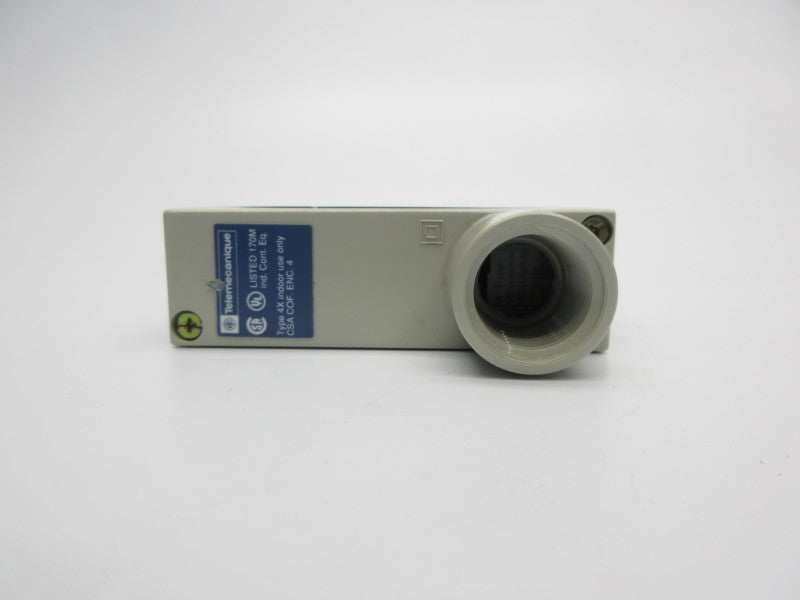 TELEMECANIQUE XUJ-M060319 24-240VAC NSNP