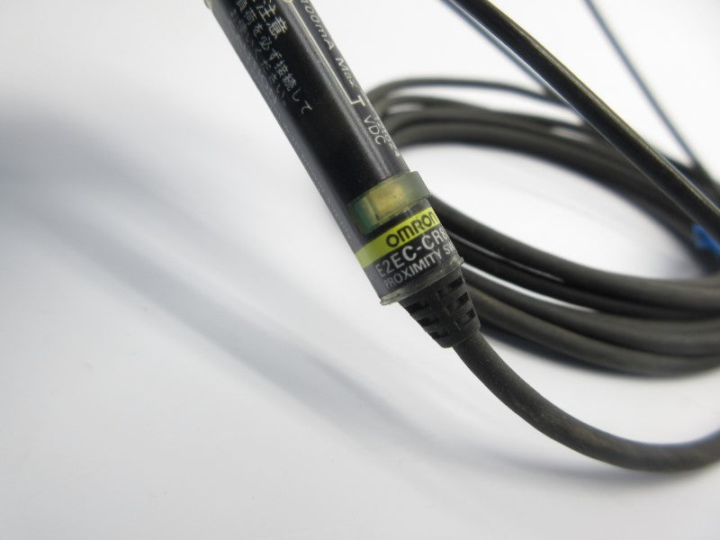 OMRON E2EC-CR8D1 12-24VDC UNMP