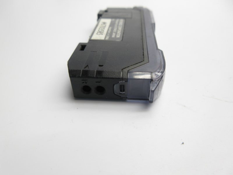 KEYENCE FS-V31P 12-24VDC (AS PICTURED) UNMP