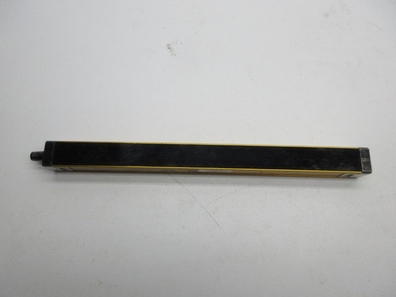 OMRON F3SN-A0367P40-D UNMP