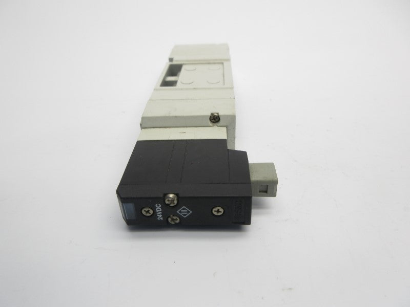 SMC SV3300-5FU 24VDC UNMP