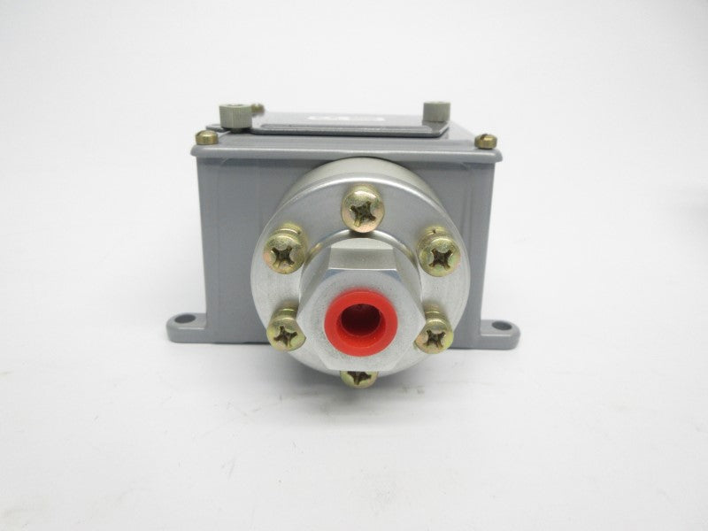 CCS 604PAM755 125/250VAC 5A 3000PSI NSMP