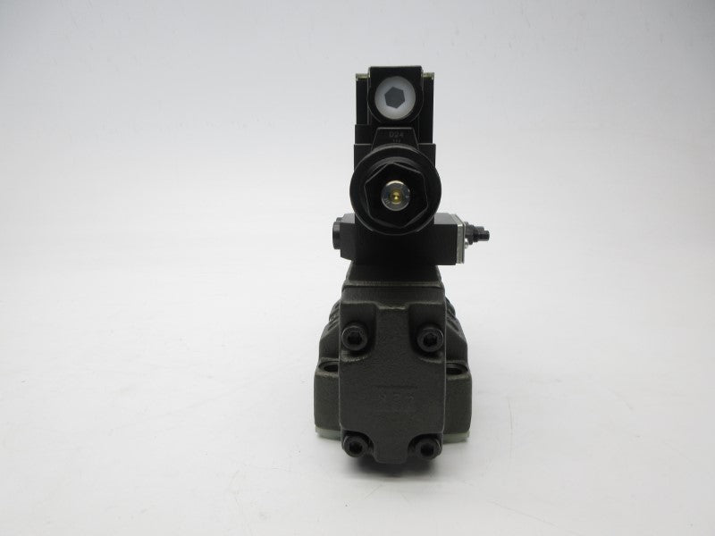 YUKEN DSHG-04-2B7-C2-E-D24-52 24VDC NSNP