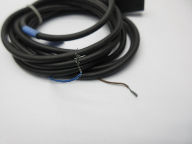 KEYENCE PZ-51T 12-24VDC NSNP