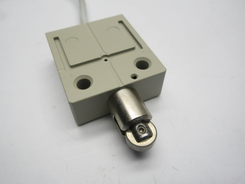 YAMATAKE 14CE2-JK-T002 30VDC 0.1A NSNP