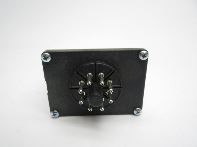 ALLEN BRADLEY 700-HV32AAU120 SER. B 120VAC 0.1S-10S NSMP