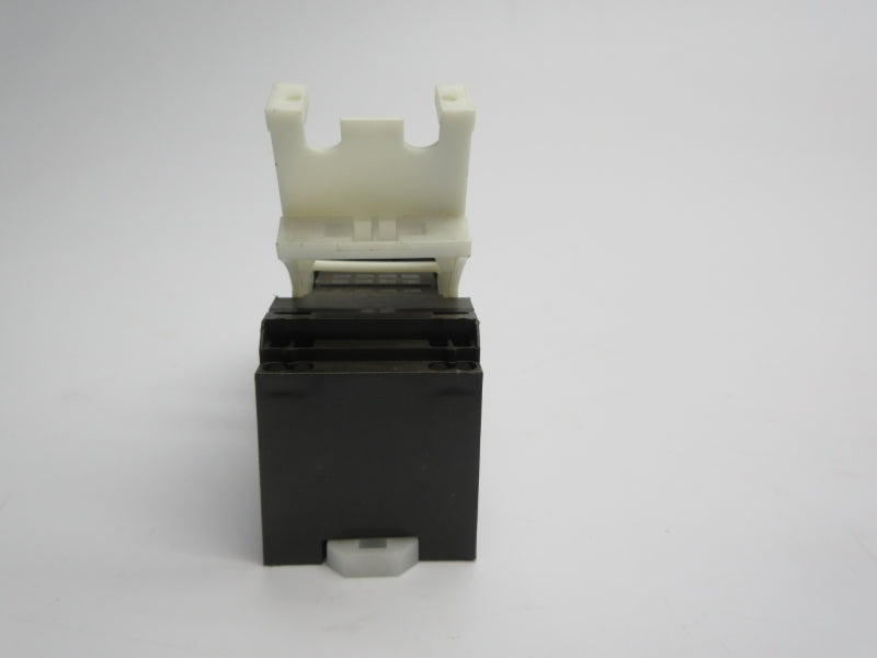 OMRON PYF-14-PU 250VAC 20A (AS PICTURED) NSNP