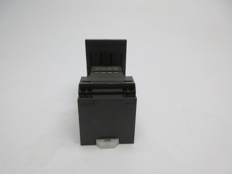 OMRON PYF-14-PU 250VAC 20A (AS PICTURED1) NSNP