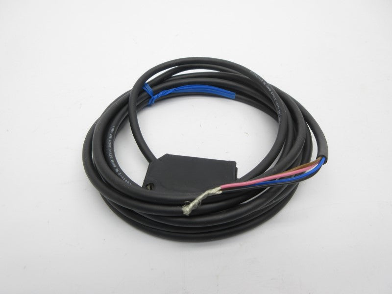 KEYENCE PZ-V31 12-24VDC NSMP