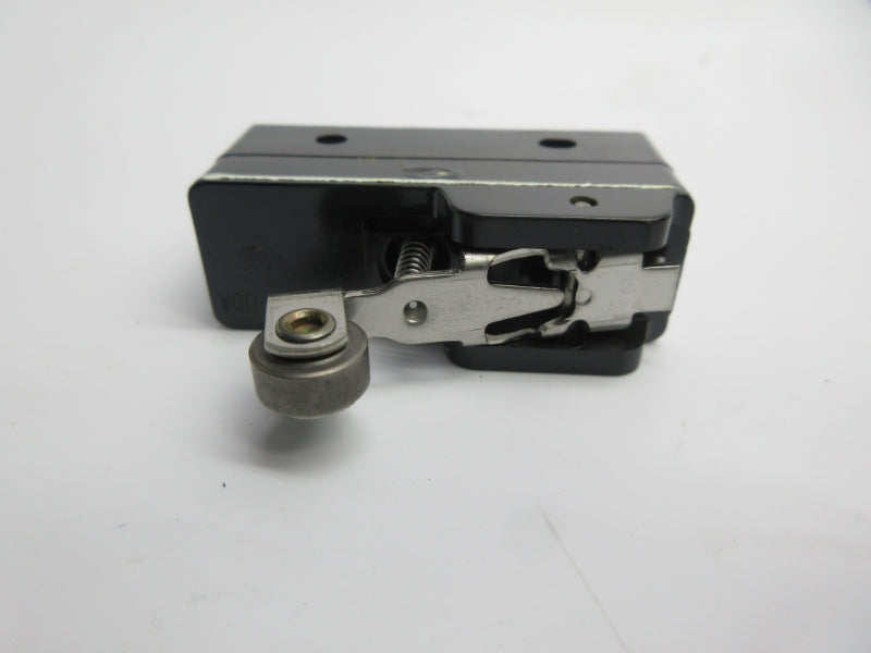 MICRO SWITCH BZ-7RW8225551-D6 480VAC 15A NSNP