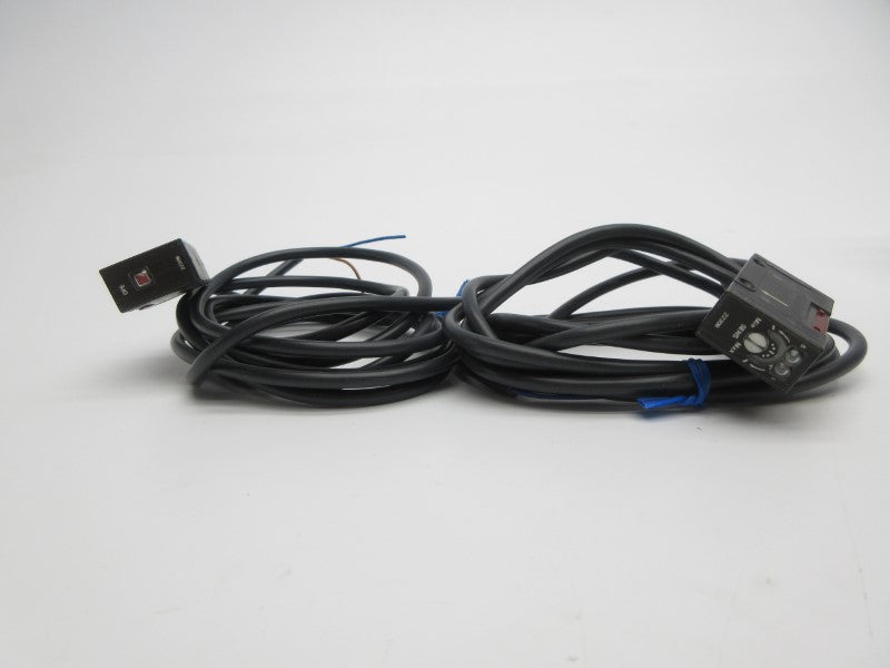 OMRON E3S-AT61 10-30VDC NSMP