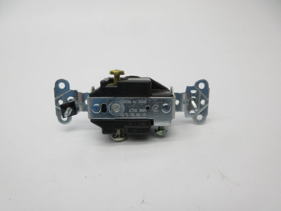 PASS & SEYMOUR 5351 125V 20A NSMP