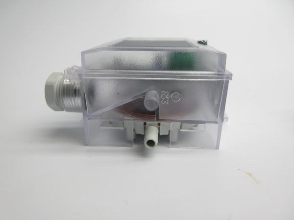 SIEMENS QBM3020-1U SER. A 13.5/33V UNMP