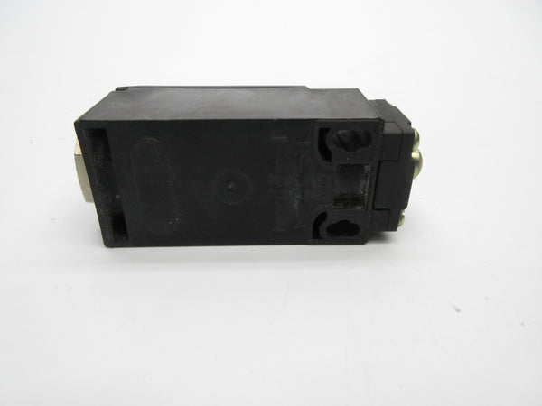 TELEMECANIQUE XCK-P110 240V 3A UNMP