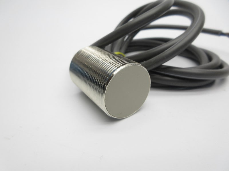 OMRON E2EV-X10C1 12-24VDC NSNP