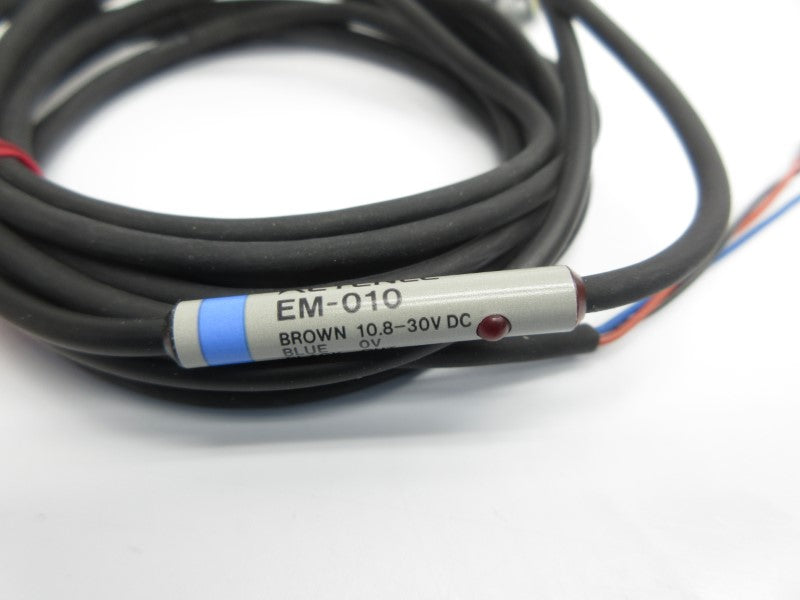 KEYENCE EM-010 10.8-30VDC NSNP