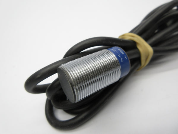 TELEMECANIQUE XS1N18PC410 12-24V NSNP