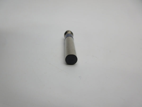 TELEMECANIQUE XS106B3PAM8 12-24VDC NSNP