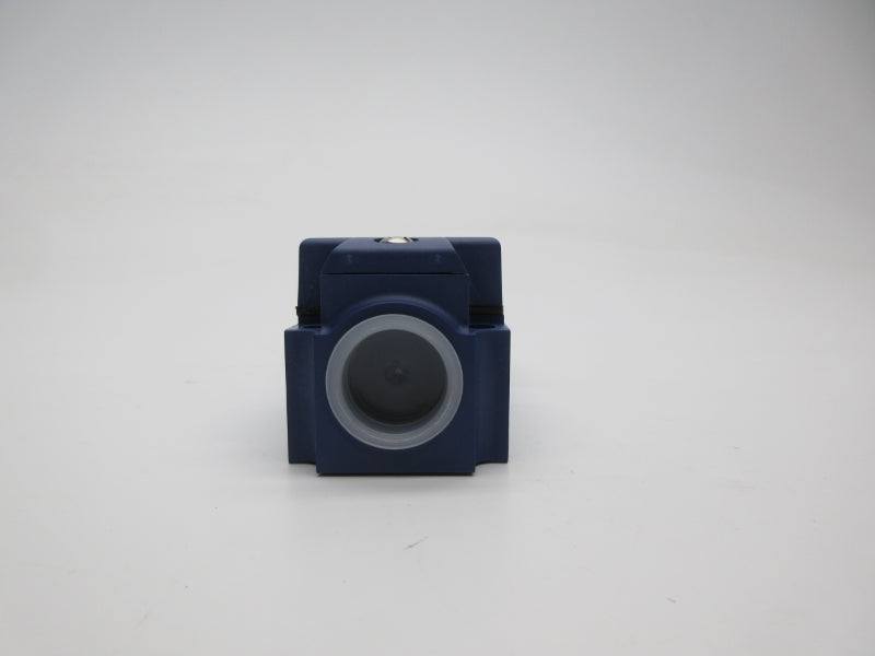 TELEMECANIQUE XS8C4A1PCP20 12-48V NSNP