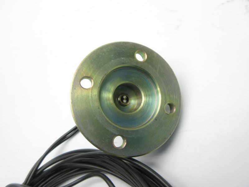 OMRON E32-D11 (AS PICTURED) NSNP
