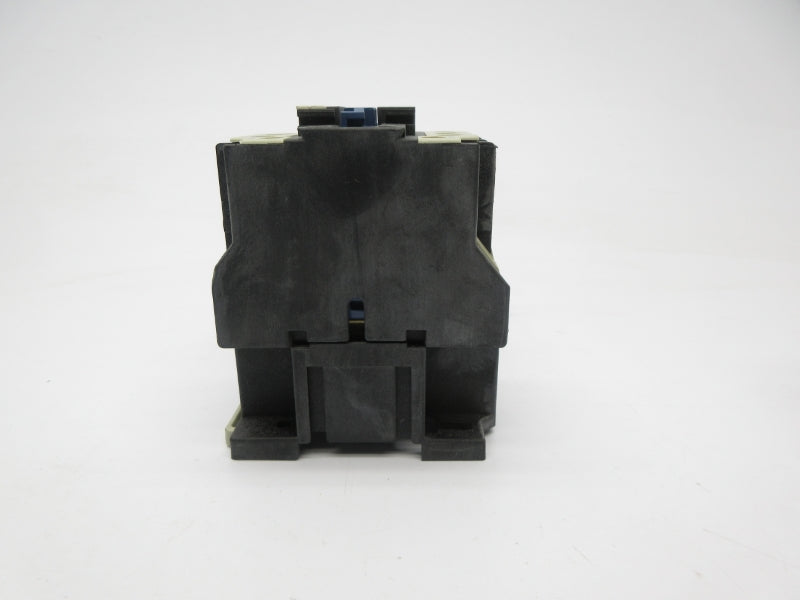 TELEMECANIQUE LC1D3201M7 220-230/220-240V NSNP