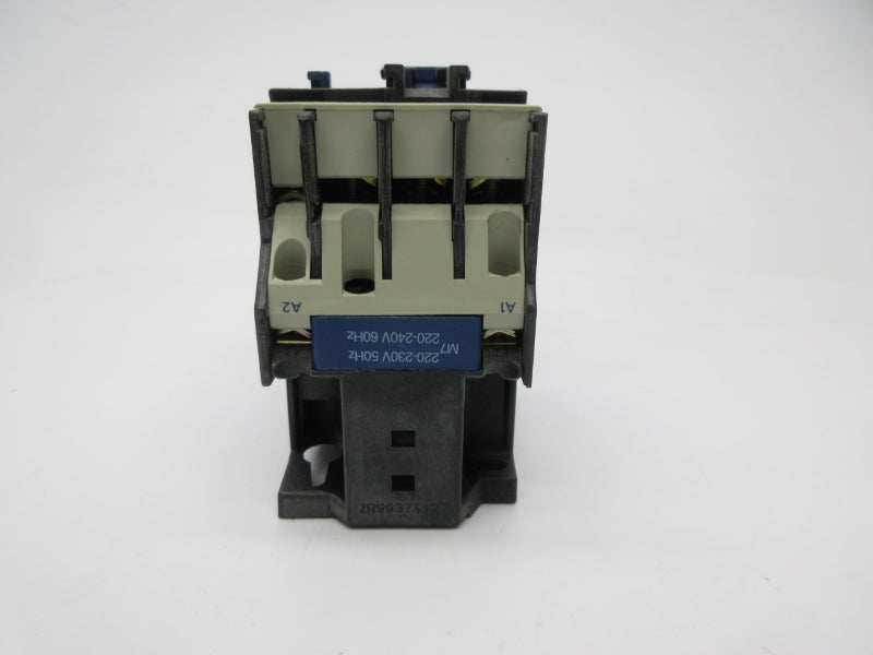 TELEMECANIQUE LC1D3201M7 220-230/220-240V NSNP