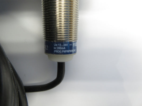 TELEMECANIQUE XS1M18KP340L2 12-24V NSNP