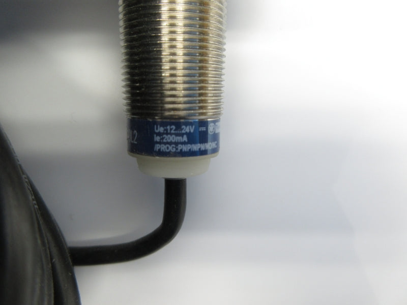 TELEMECANIQUE XS1M18KP340L2 12-24V NSNP