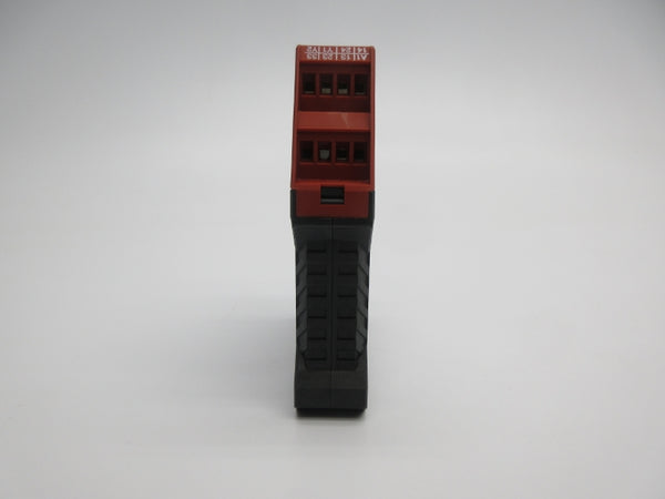 TELEMECANIQUE XPSAC5121 24VAC/DC NSNP