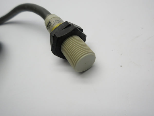 OMRON E2F-X2F1 NSNP