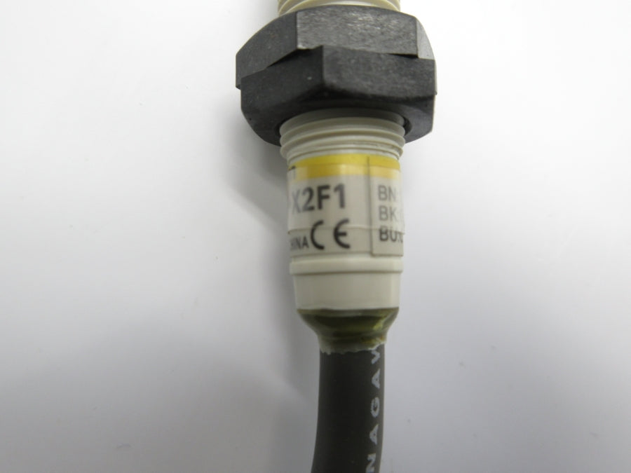 OMRON E2F-X2F1 NSNP