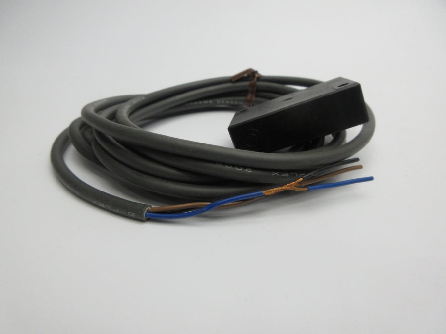OMRON TL-T2E1 12-24VDC NSNP