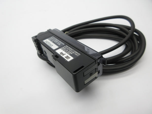 KEYENCE LV-51MP 12-24VDC NSNP