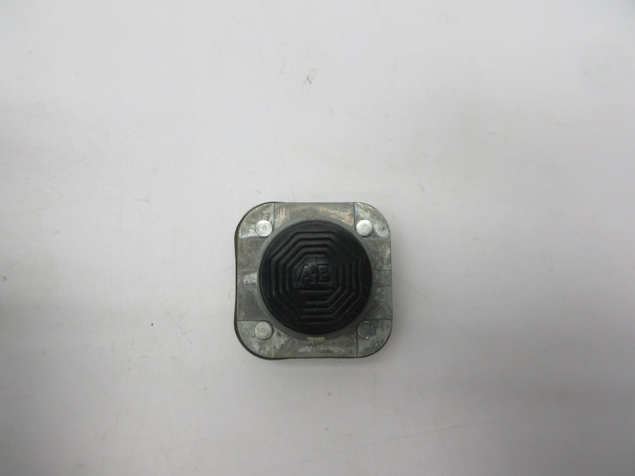 ALLEN BRADLEY 800T-B2 SER. T (AS PICTURED) (WH) NSMP