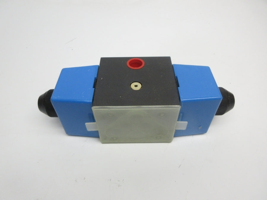 EATON F3-DG4S4-016C-B-60 02-119858 110/120V .85/.69A NSNP