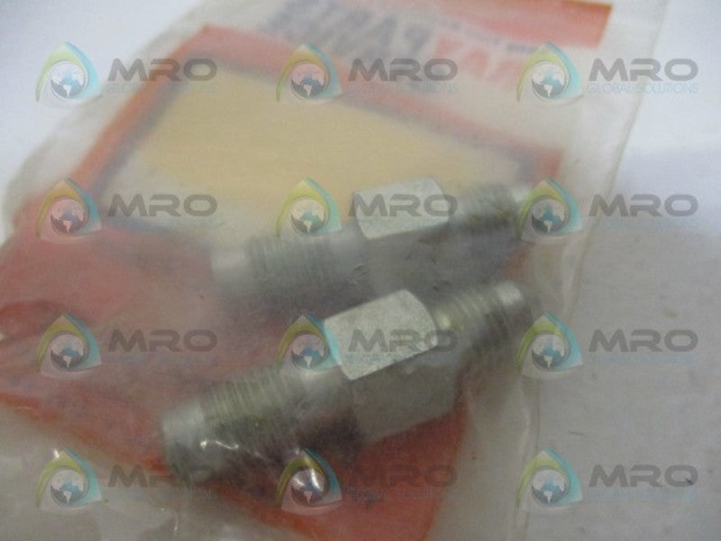 RAYMOND 812-001-347 CONNECTOR HYD (PKG OF 2) NSMP