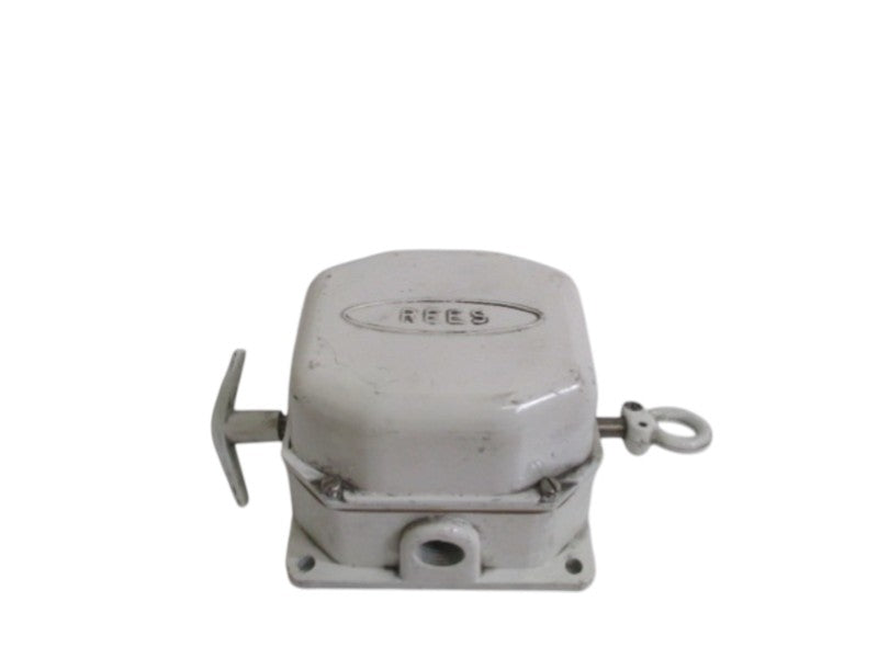 REES 04944-900 UNMP
