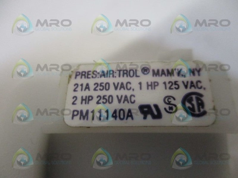 PRES AIR TROL PM11140A VACUUM SWITCH UNMP