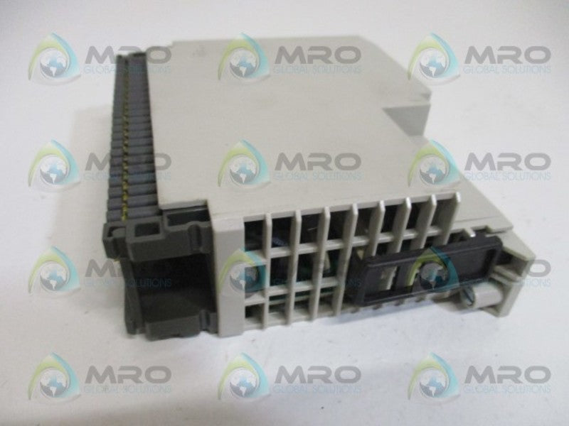 SCHNEIDER AEG TSX COMPACT DAP210/AS-BDAP-210 OUTPUT MODULE UNMP