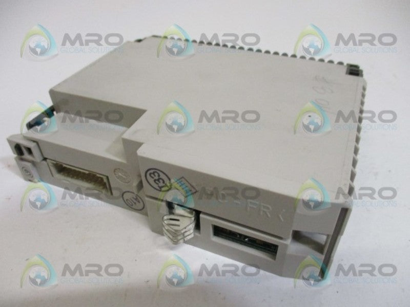 SCHNEIDER AEG TSX COMPACT DAP210/AS-BDAP-210 OUTPUT MODULE UNMP