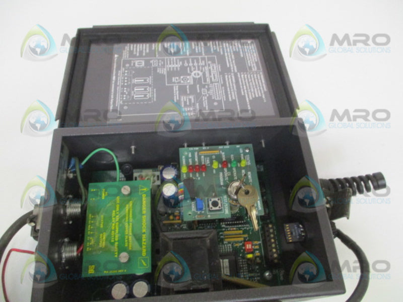 STI MiniSafe MS4312B 43268-03 LIGHT CURTAIN CONTROLLER UNMP