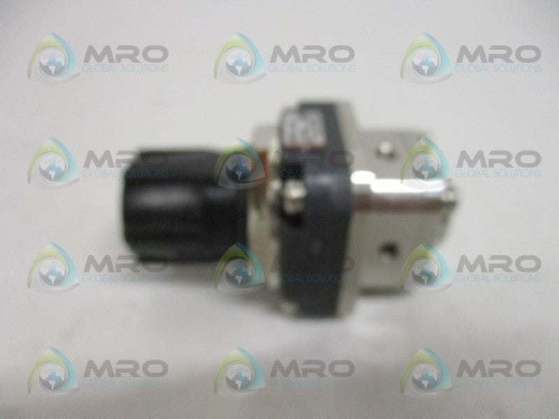 SMC SRP1111-M5 REGULATOR NSMP