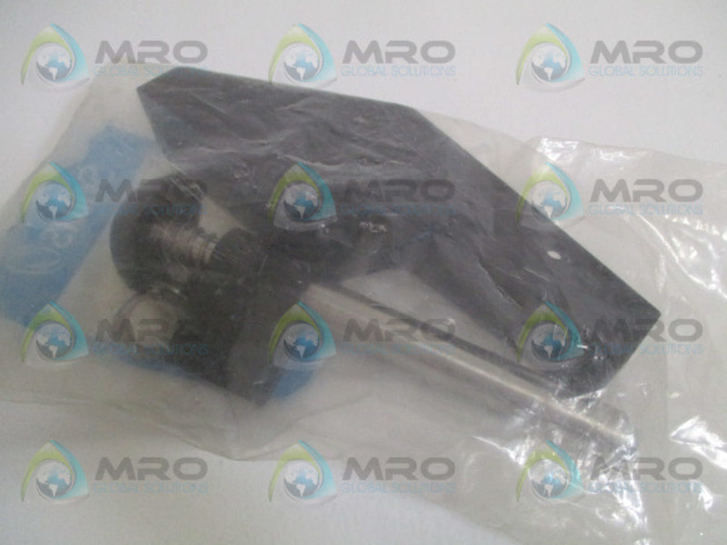 SOLUS VG-221Q-05-15-516 GUIDE RAIL BRACKET ASSEMBLY NSMP