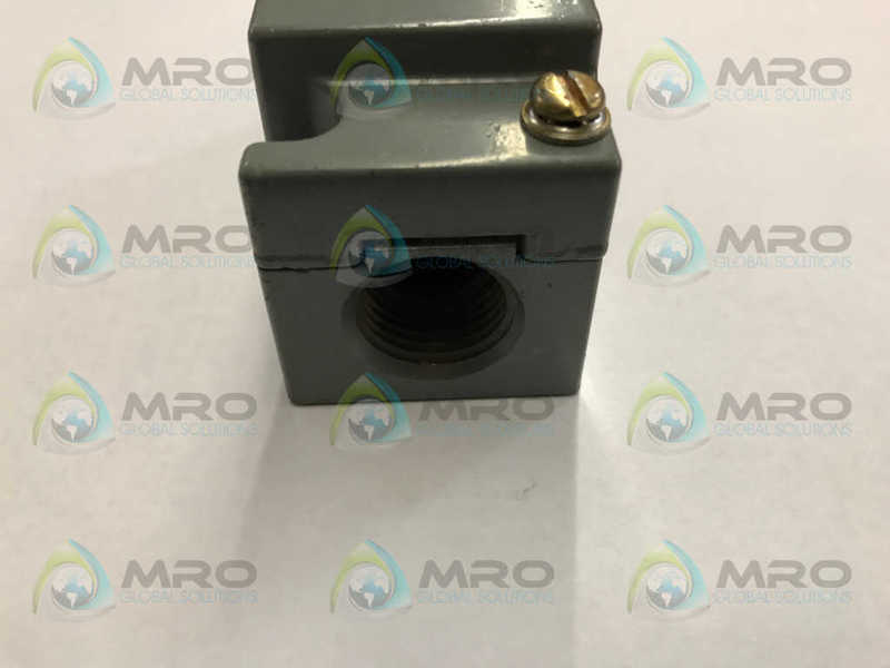 SQUARE D 9007-C54D LIMIT SWITCH (AS PICTURED) UNMP