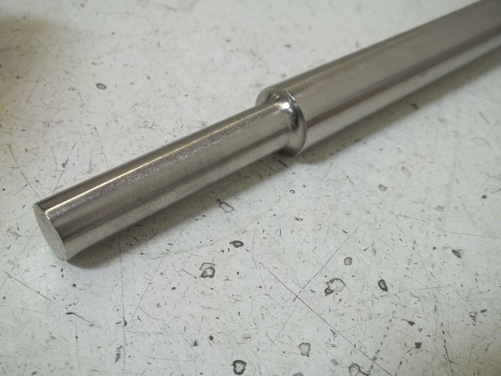INDUSTRIAL MRO A89KF 316SS VALVE STEM *NEW NO BOX*