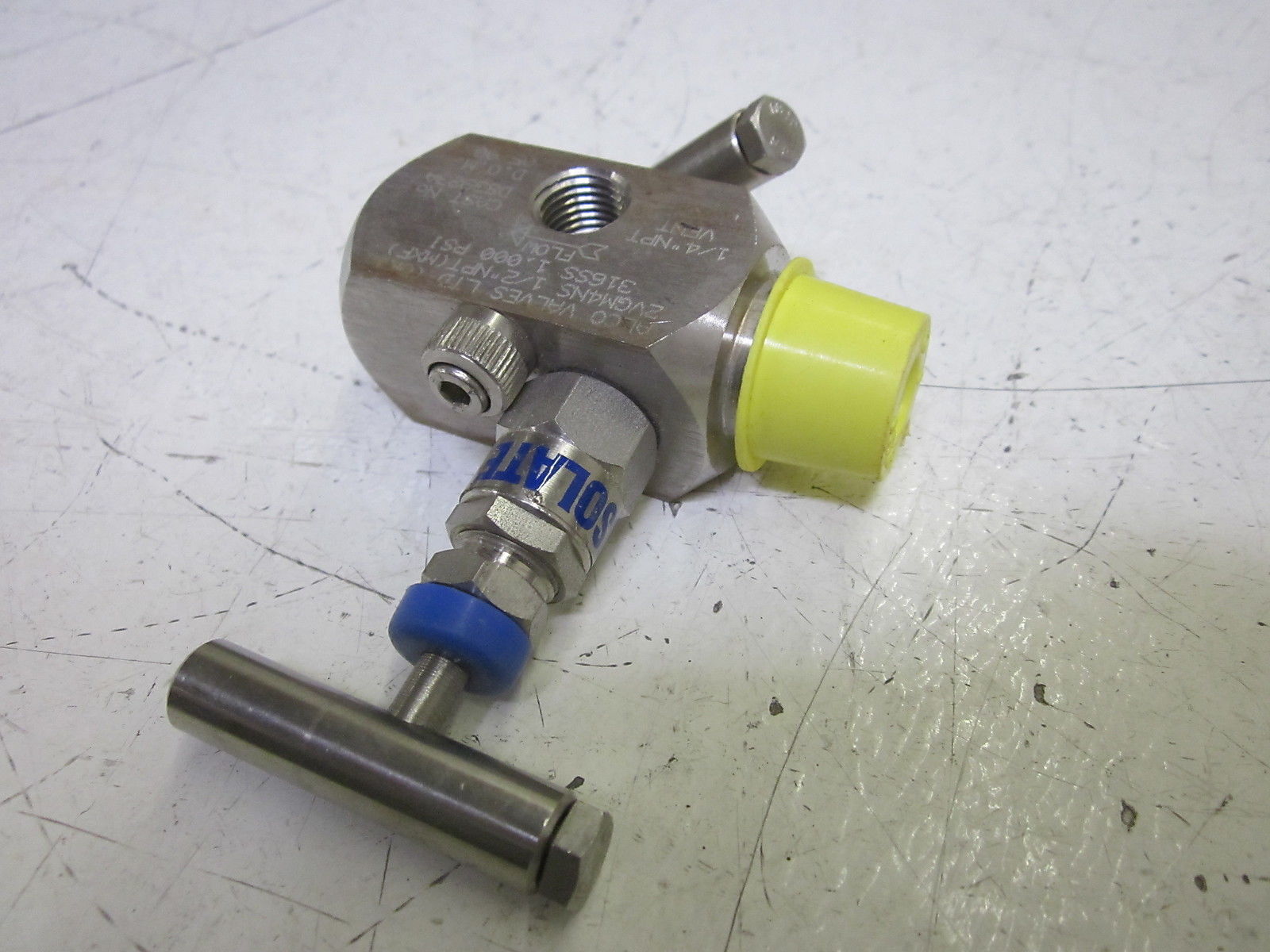 ALCO 2VGM4NS 1/2" NPT MULTI-PORT VALVE 316SS 2,000PSI UNMP