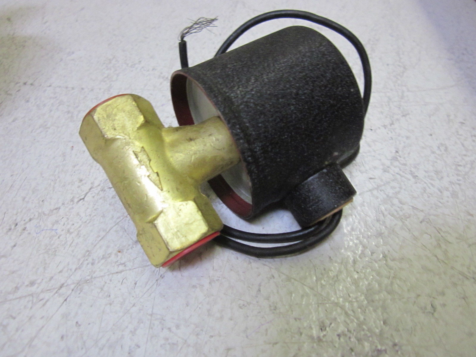 ALCO VALVE CO. S115 230V SOLENOID VALVE UNMP