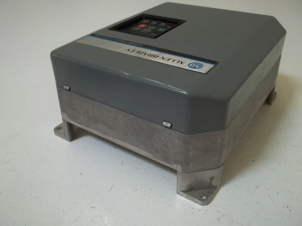 ALLEN BRADLEY 1333-ZAA SER.D ADJUSTABLE FREQUENCY AC DRIVE UNMP