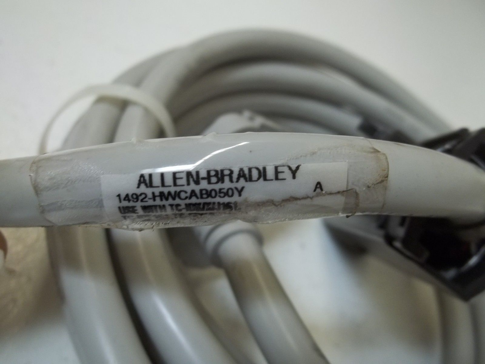 ALLEN BRADLEY 1492-HWCAB050Y SER.A  DIGITAL CABLE UNMP